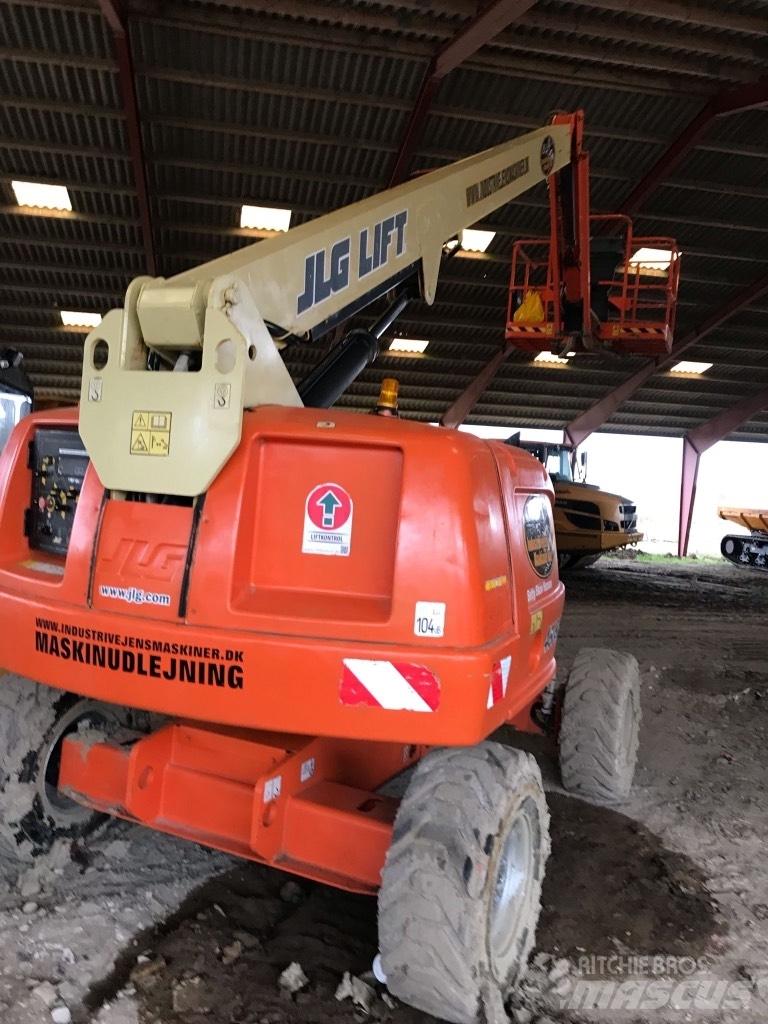JLG 460 SJ Teleskopické plošiny