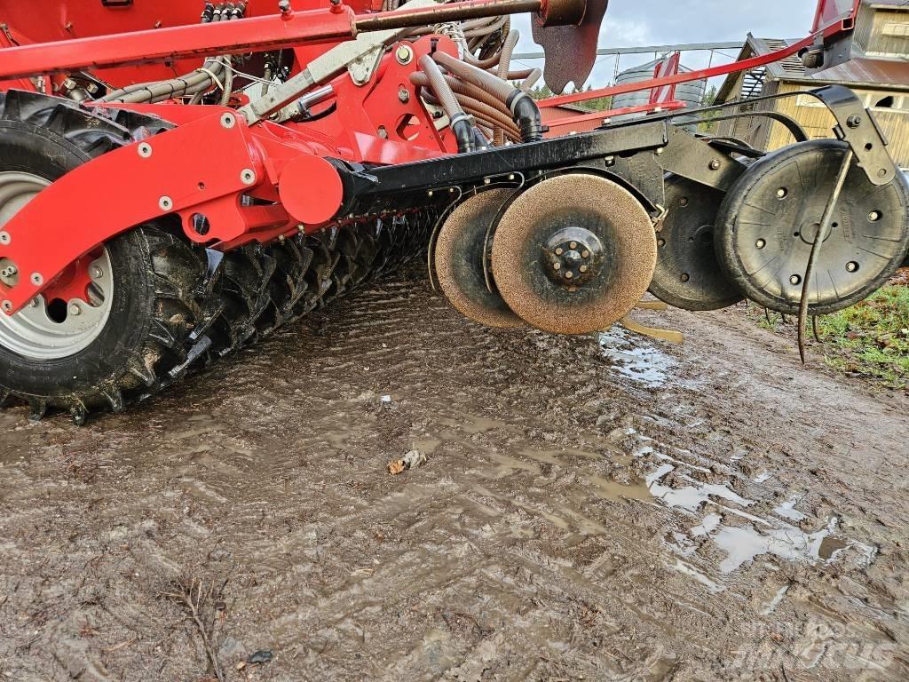 Horsch Pronto 6 DC Kombinované sejačky