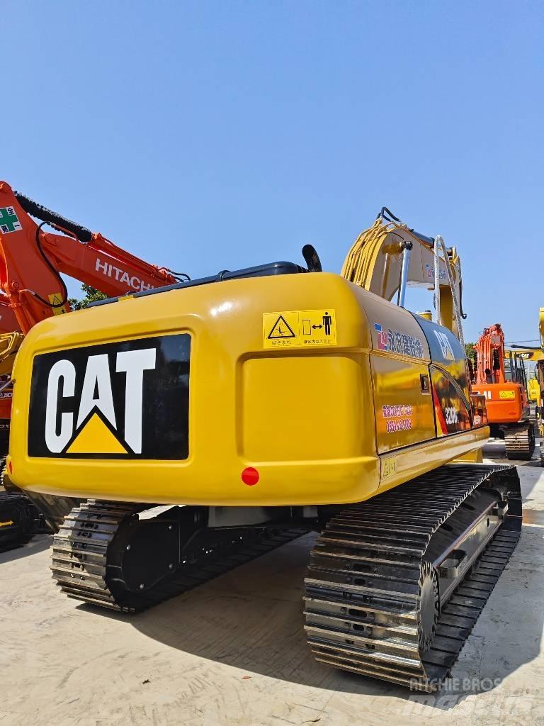 CAT 320 D Pásové rýpadlá