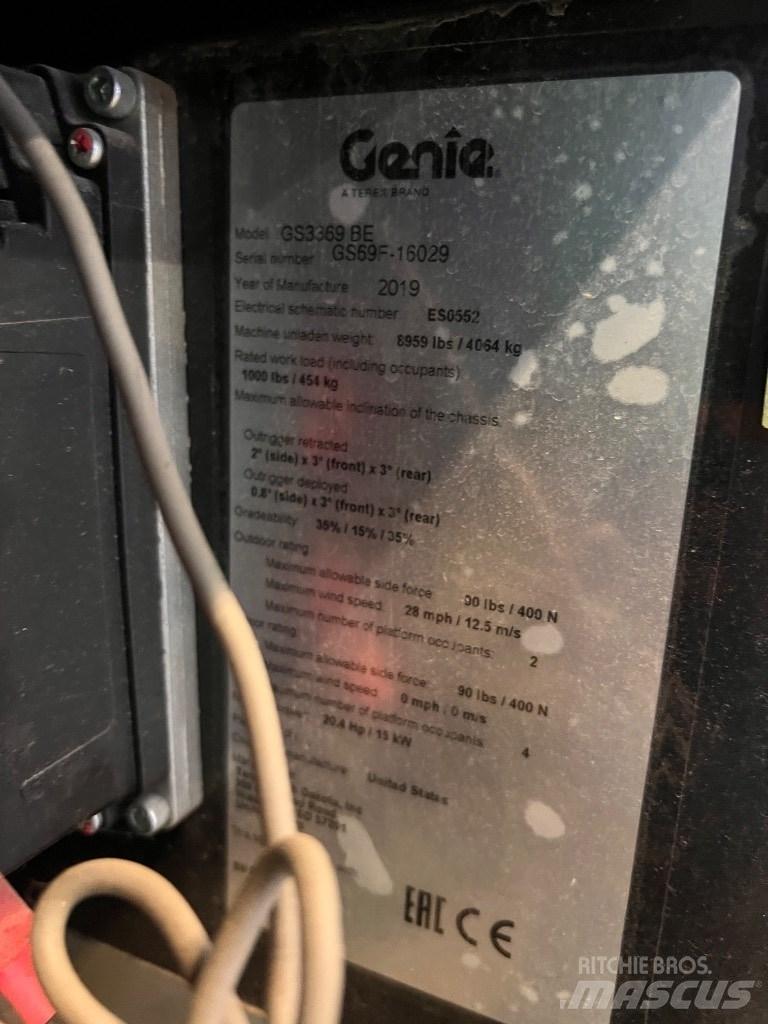 Genie GS 3369 BE Nožnicové zdvíhacie plošiny
