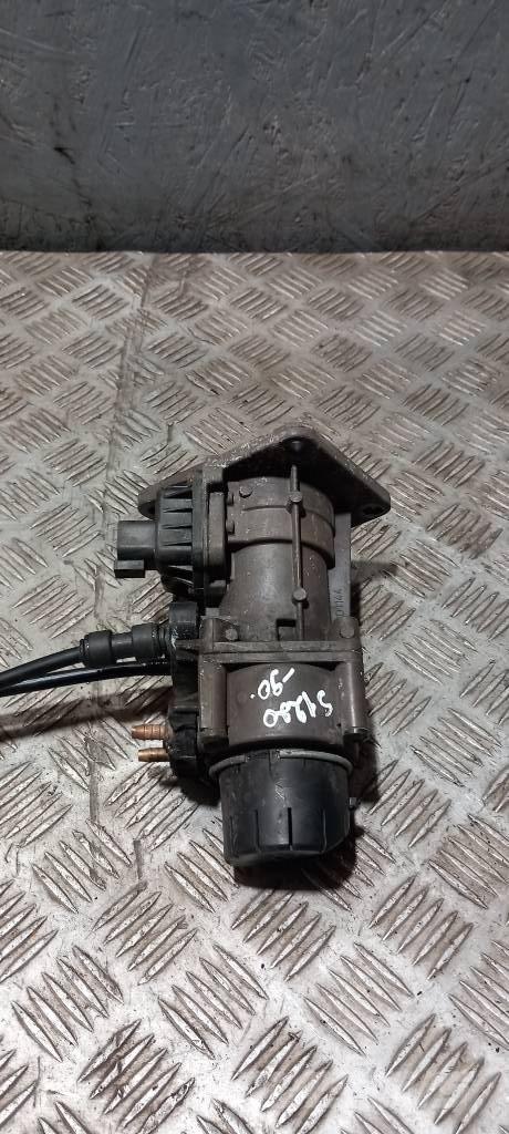 Scania G 400   1942889 Brzdy