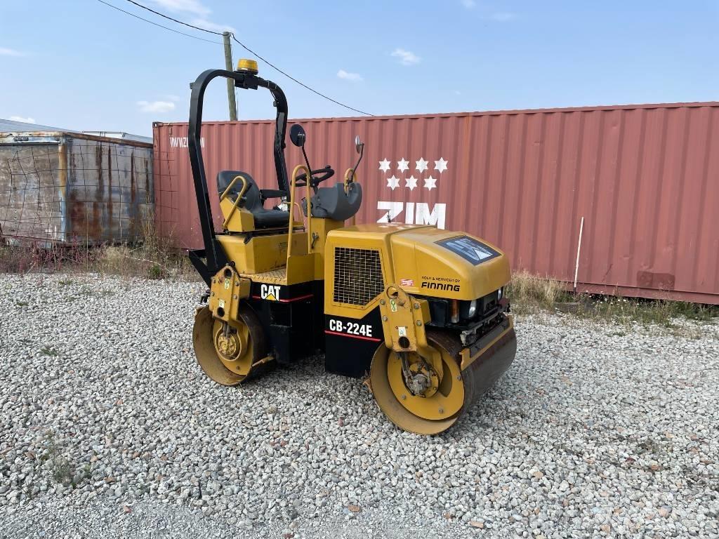 CAT CB224E Tandemové valce