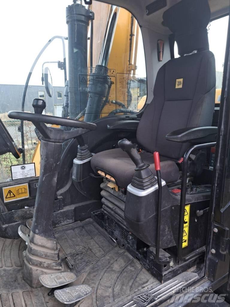 JCB JS 145 W Kolesové rýpadlá