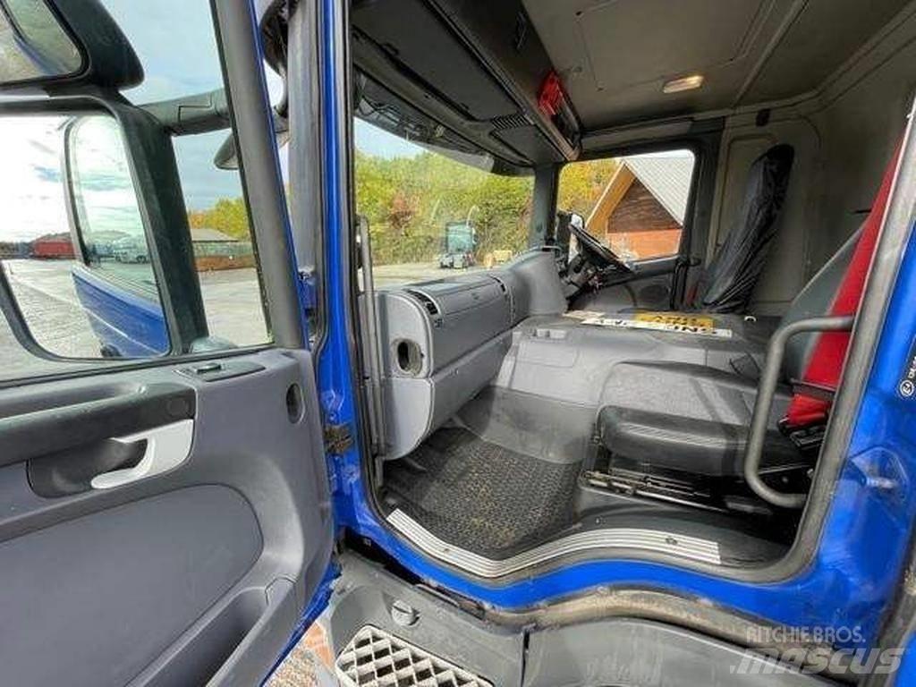Scania P 230 Nákladné vozidlá bez nadstavby