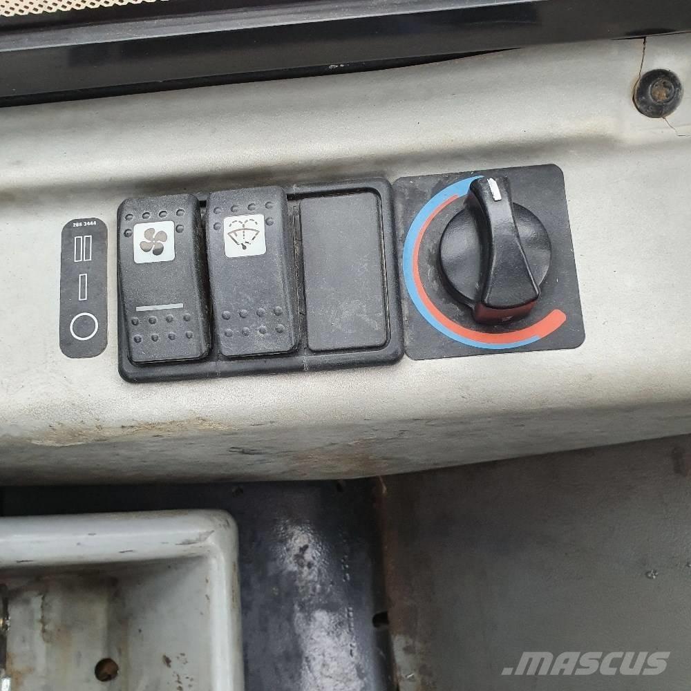 CAT 301.8 C Mini rýpadlá < 7t