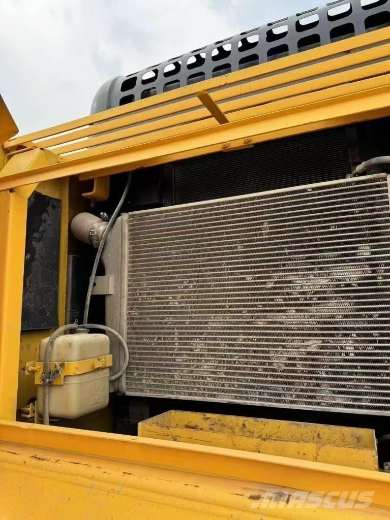 Komatsu PC 350 Pásové rýpadlá