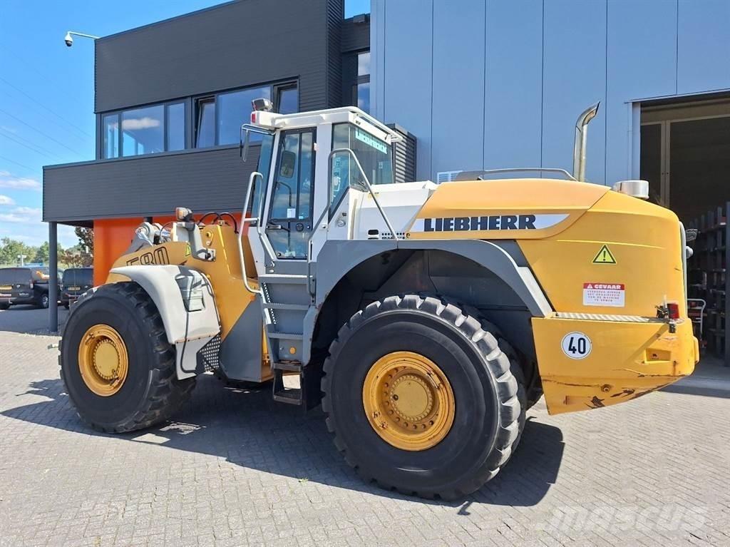 Liebherr L580 Kolesové nakladače