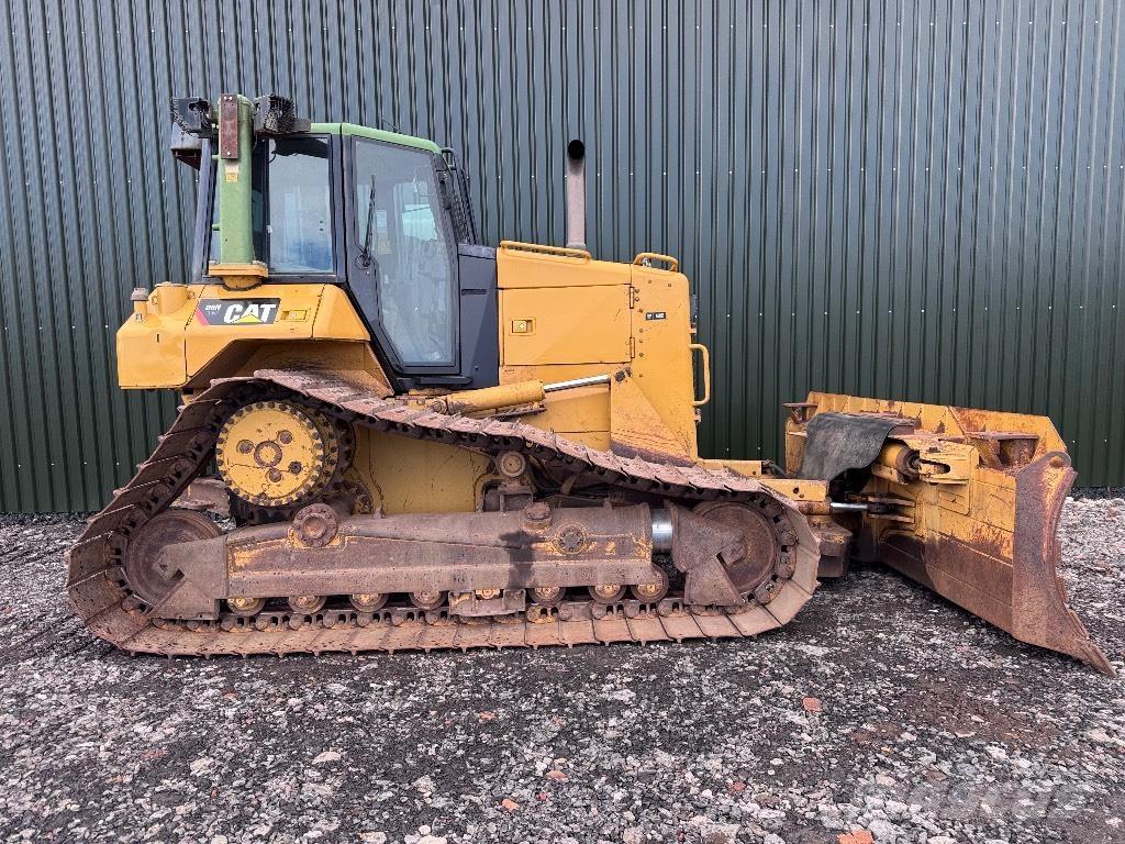 CAT D 6 N LGP Pásové dozéry