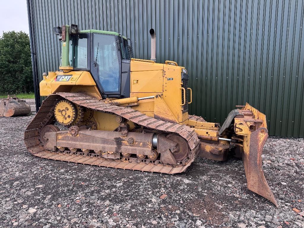CAT D 6 N LGP Pásové dozéry