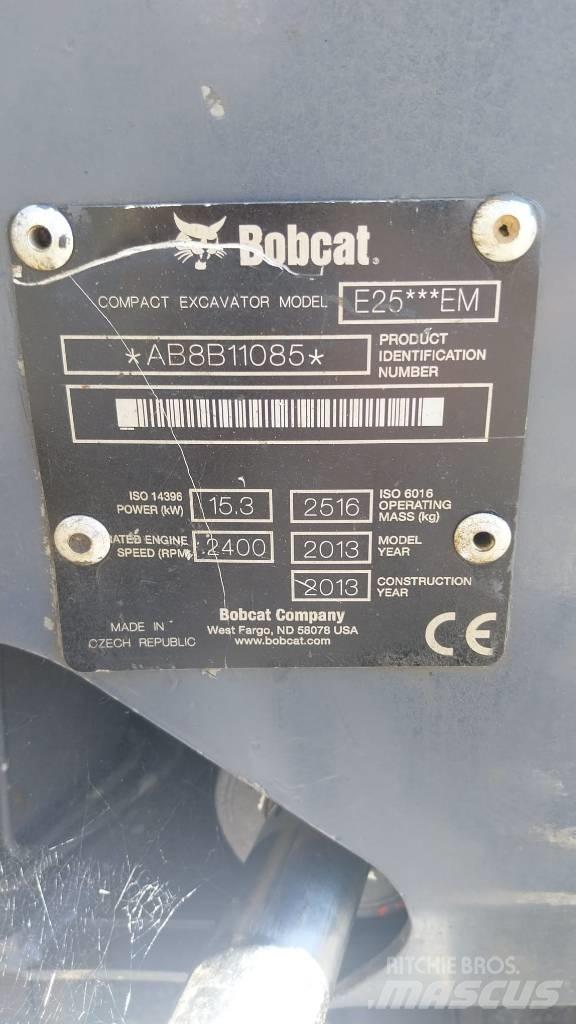 Bobcat E 25 Mini rýpadlá < 7t