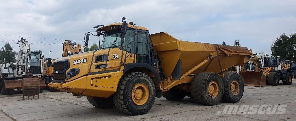 Bell B 30 E Kĺbové nákladné autá