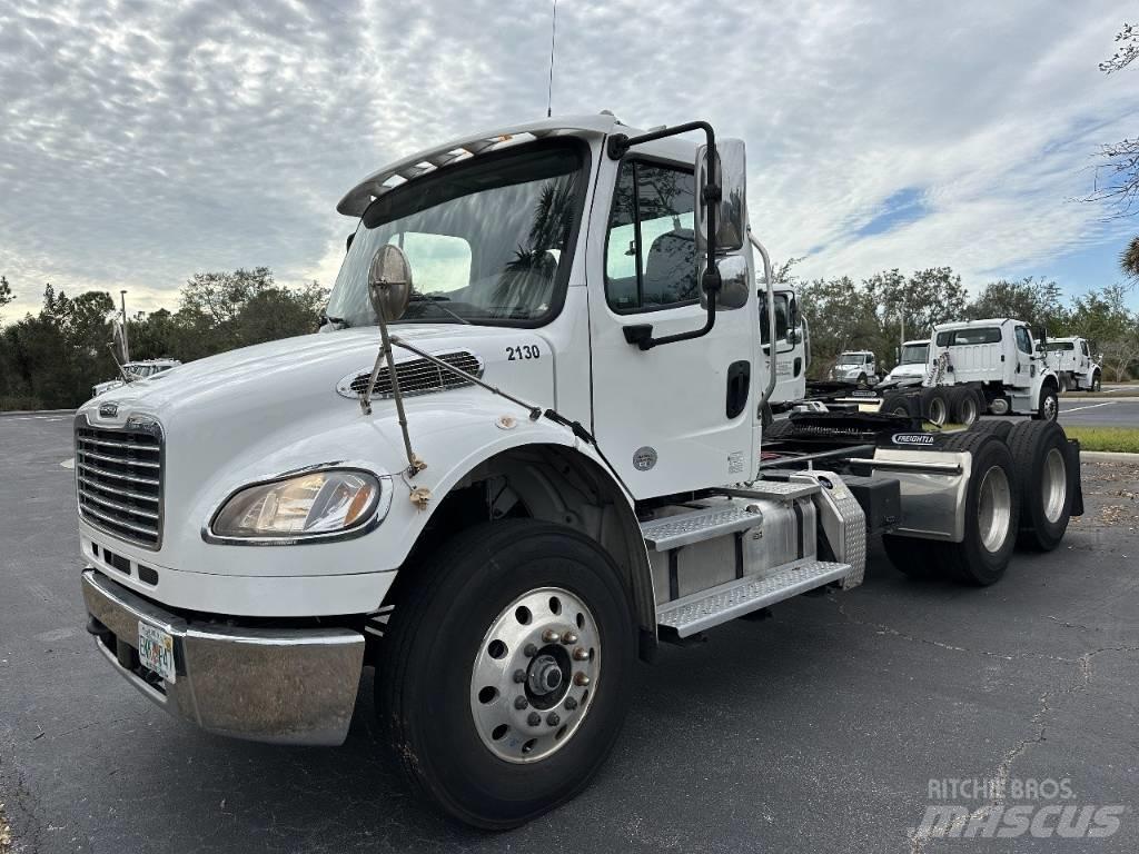 Freightliner M2 Vozidlá pre prepravu nápojov