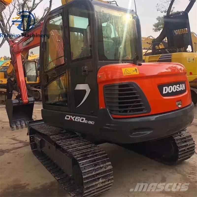 Doosan DX 60-9 C Pásové rýpadlá