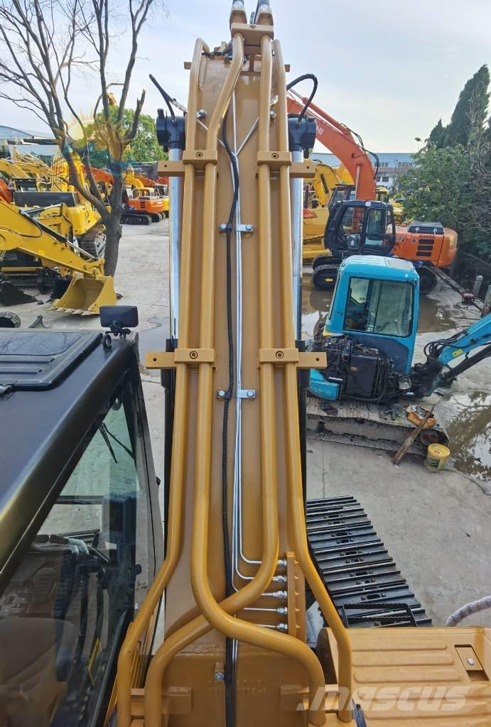 Sany SY 215 C Pásové rýpadlá