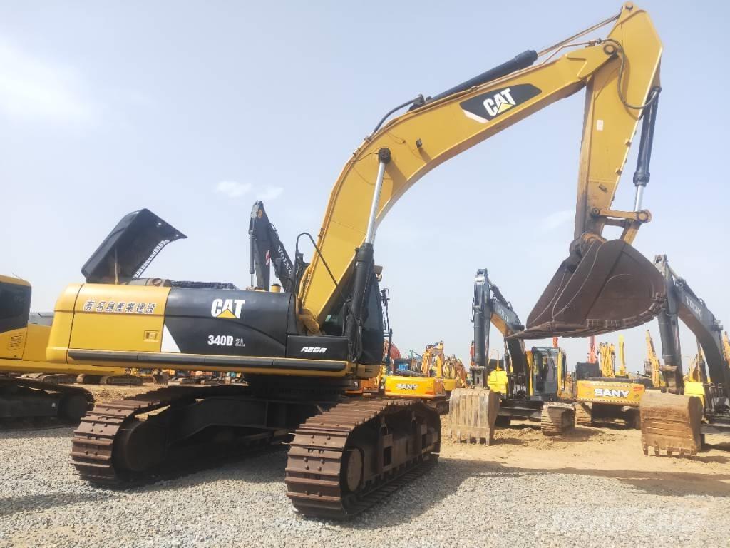 CAT 340D Pásové rýpadlá