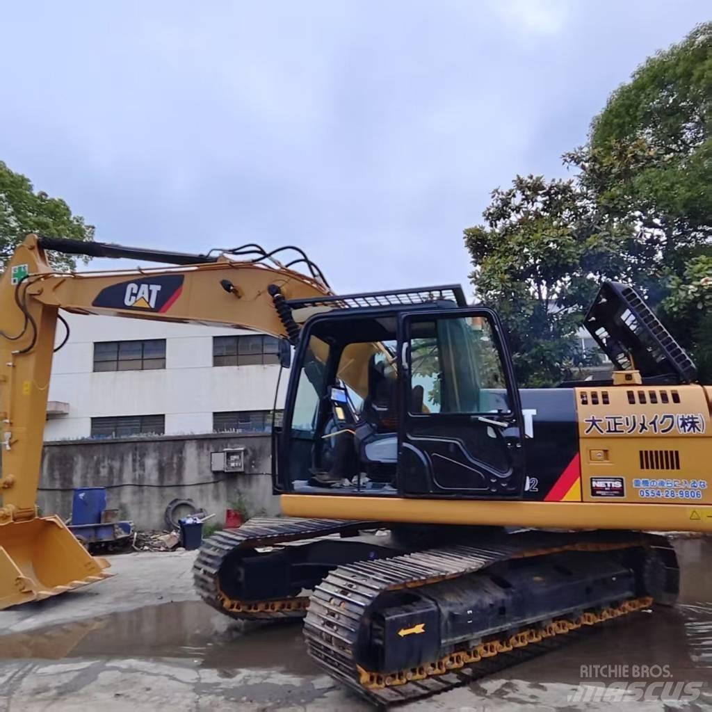 CAT 320 Pásové rýpadlá