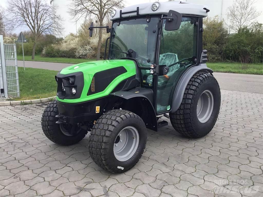 Deutz-Fahr 3050 Traktory