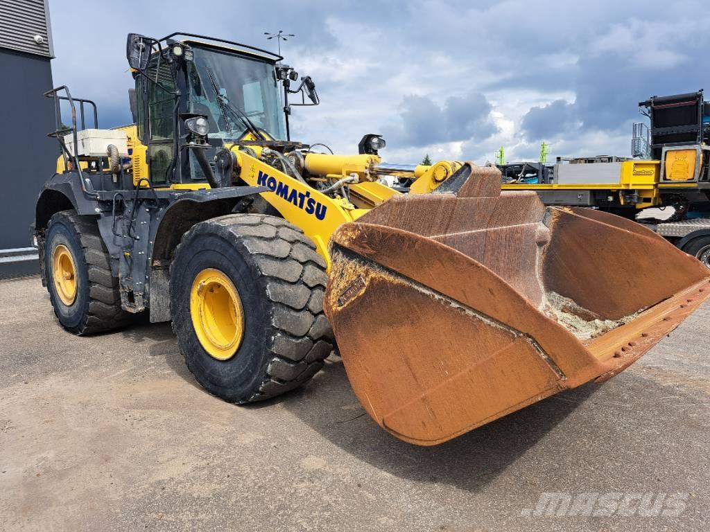 Komatsu WA475-10E0 Kolesové nakladače