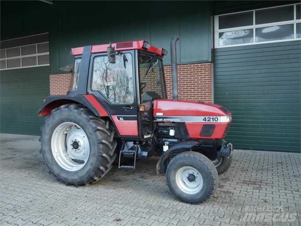 Case IH 4210 XL Traktory