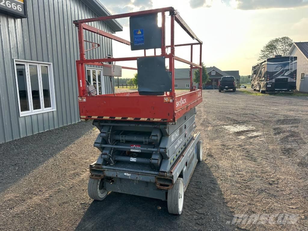 SkyJack SJ 4632 Nožnicové zdvíhacie plošiny