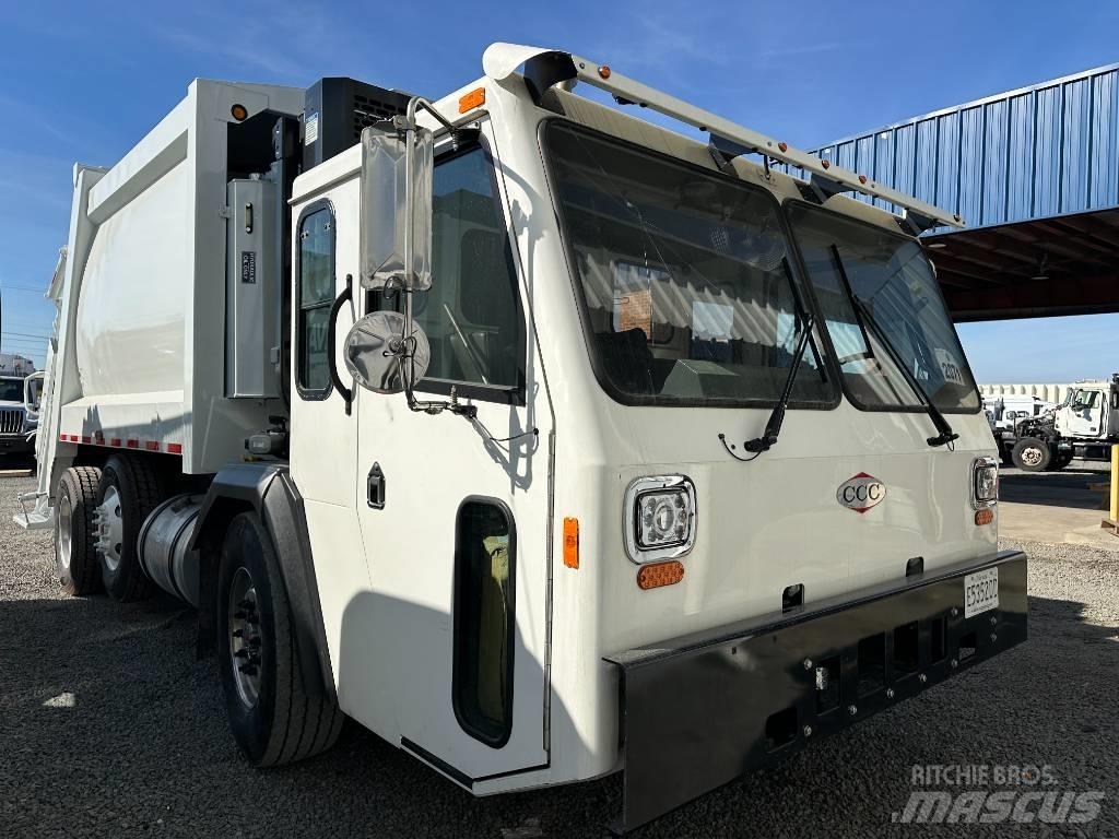  Crane Carrier LET2CC Smetiarske vozidlá