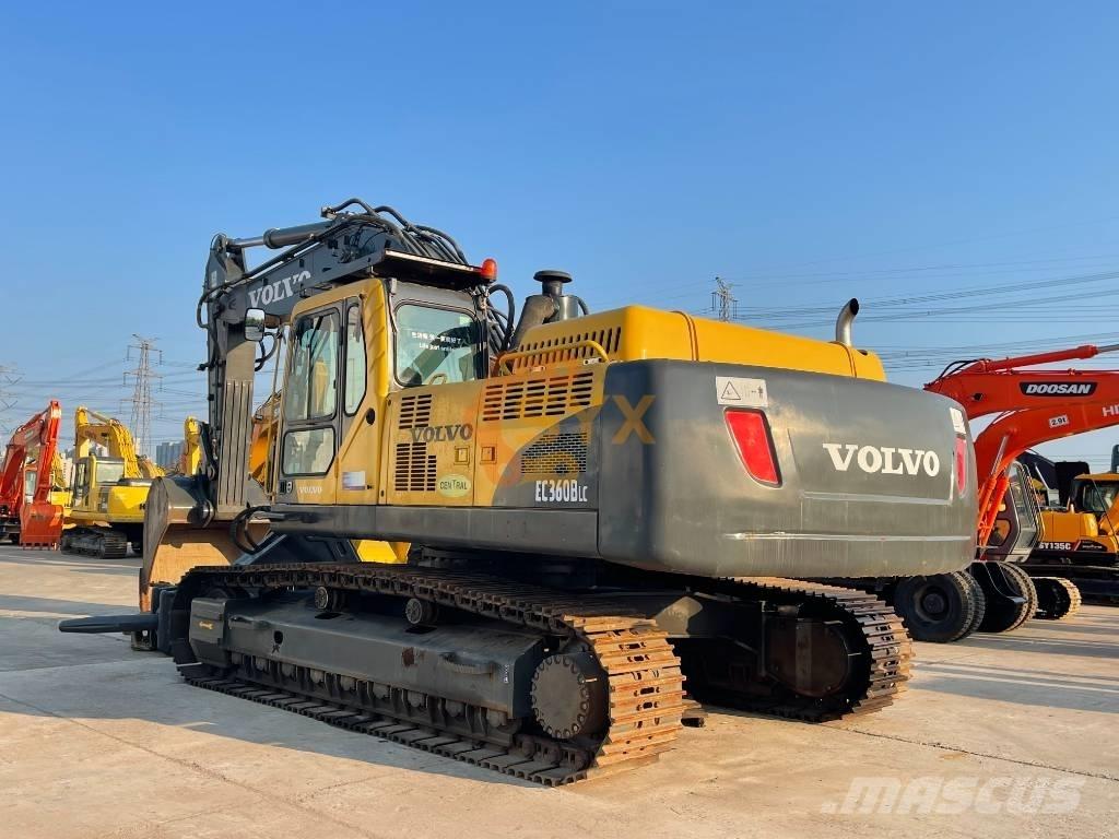 Volvo EC 360 B LC Pásové rýpadlá