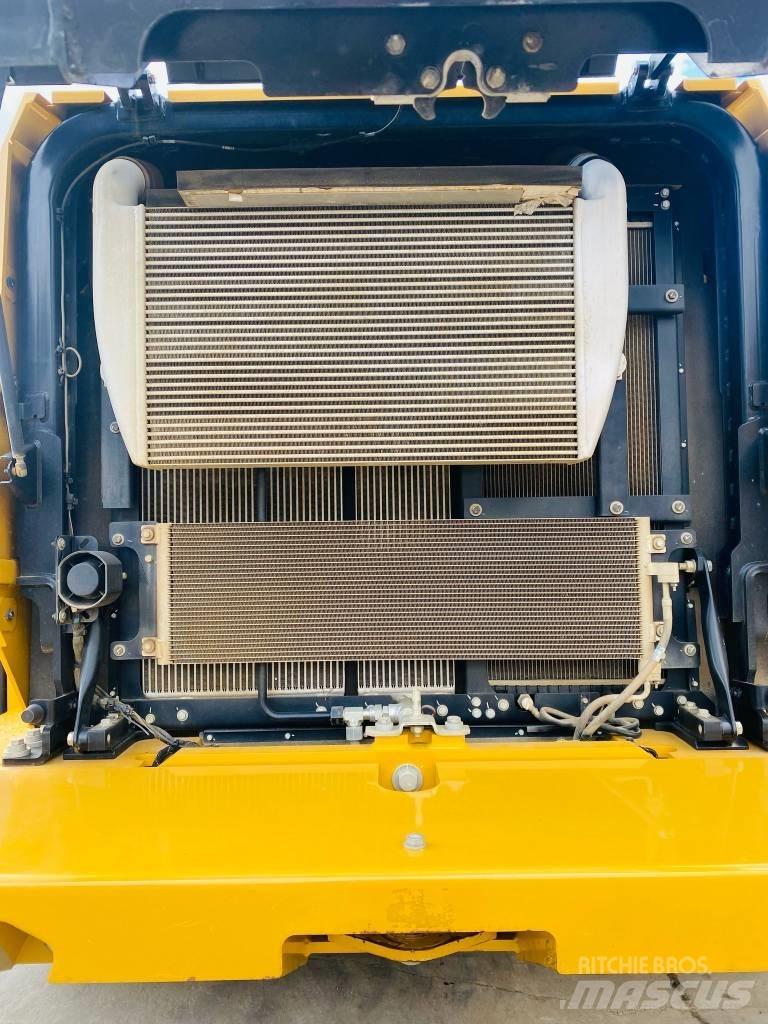 CAT 966gc Kolesové nakladače
