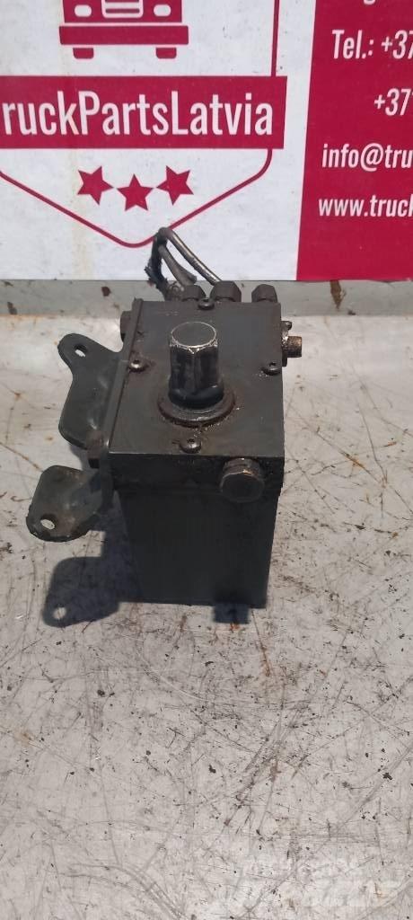 Scania R 440.    2204436 Hydraulika