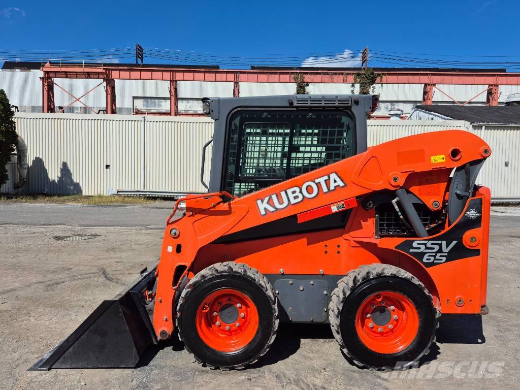Kubota SSV 65 Šmykom riadené nakladače