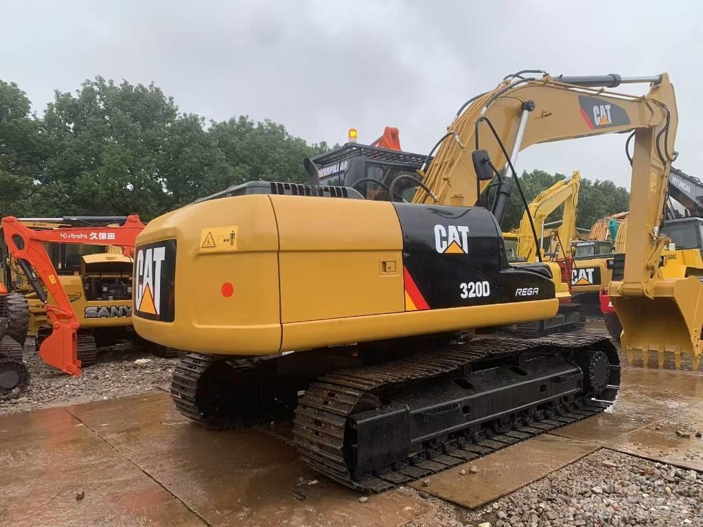 CAT 320 D Pásové rýpadlá
