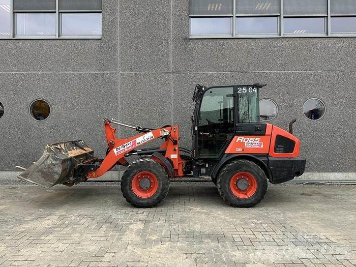 Kubota R065 Kolesové nakladače