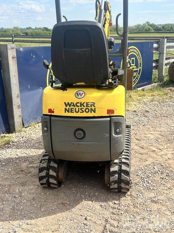 Wacker Neuson 803 Špeciálne bagre