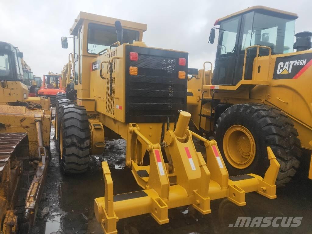 XCMG GR 180 Grejdery