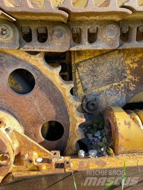 CAT 951 C Pásové nakladače