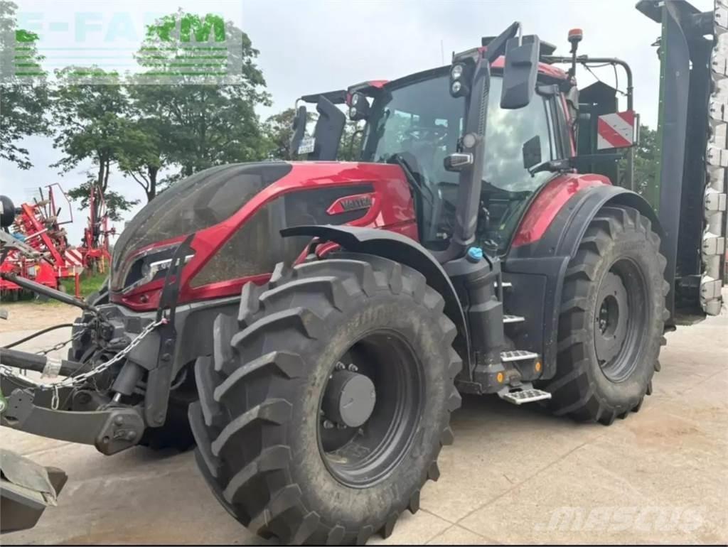 Valtra q265 Traktory