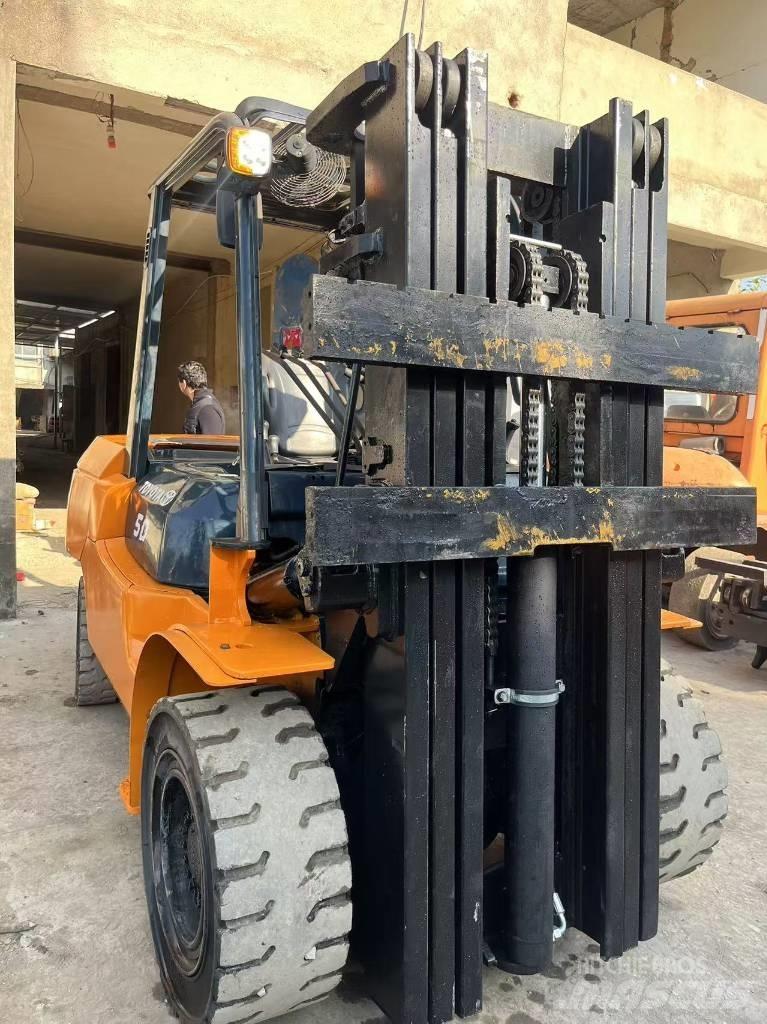 Toyota FD 50 Dieselové vozíky