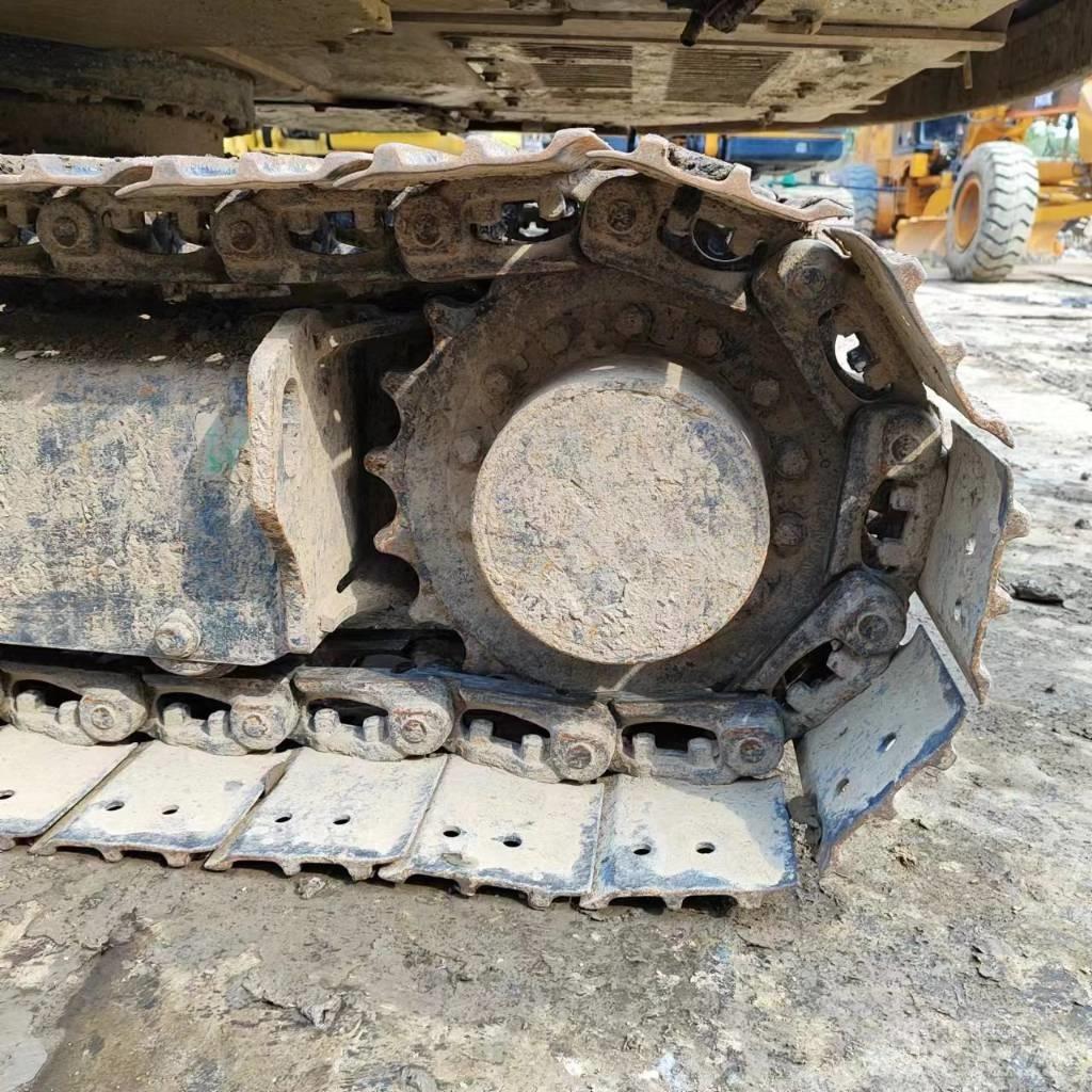 CAT 306 Mini rýpadlá < 7t