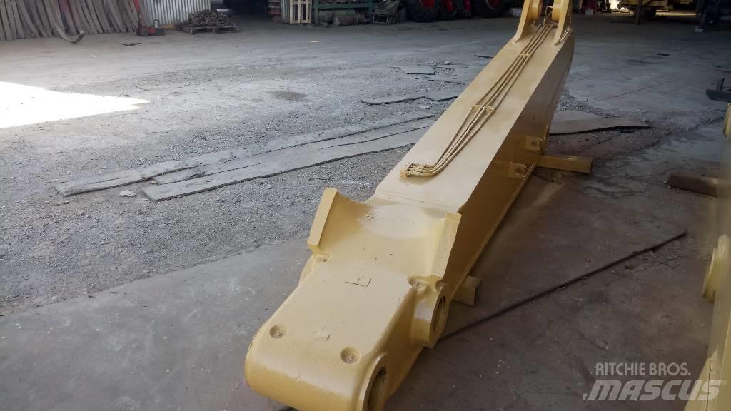 CAT 245 Výložníky a lyžice