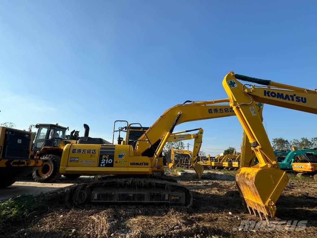 Komatsu PC 210 Pásové rýpadlá