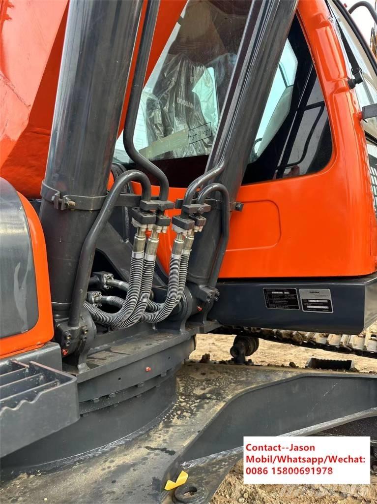 Doosan DX 225 LCA Pásové rýpadlá
