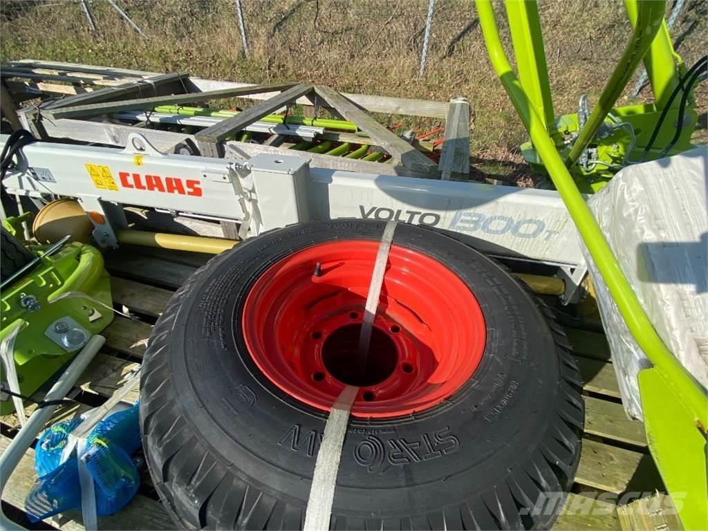 CLAAS VOLTO 1300 T Obracače a zhrabovače sena