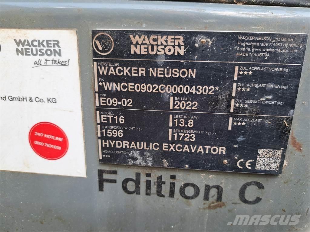Wacker Neuson ET16 Pásové rýpadlá