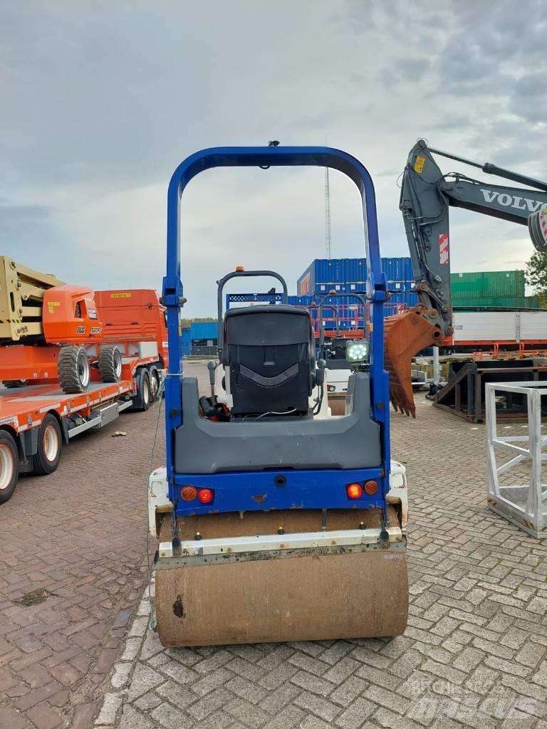 Dynapac CC1200 VI Tandemové valce