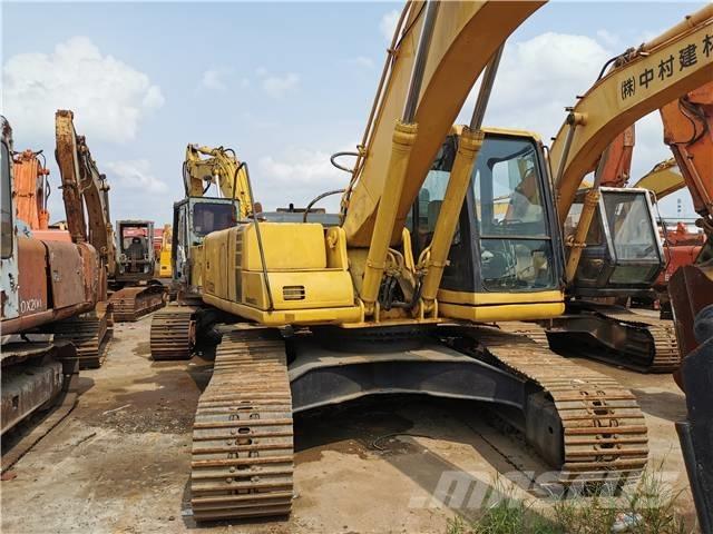 Komatsu PC 220-8 Pásové rýpadlá