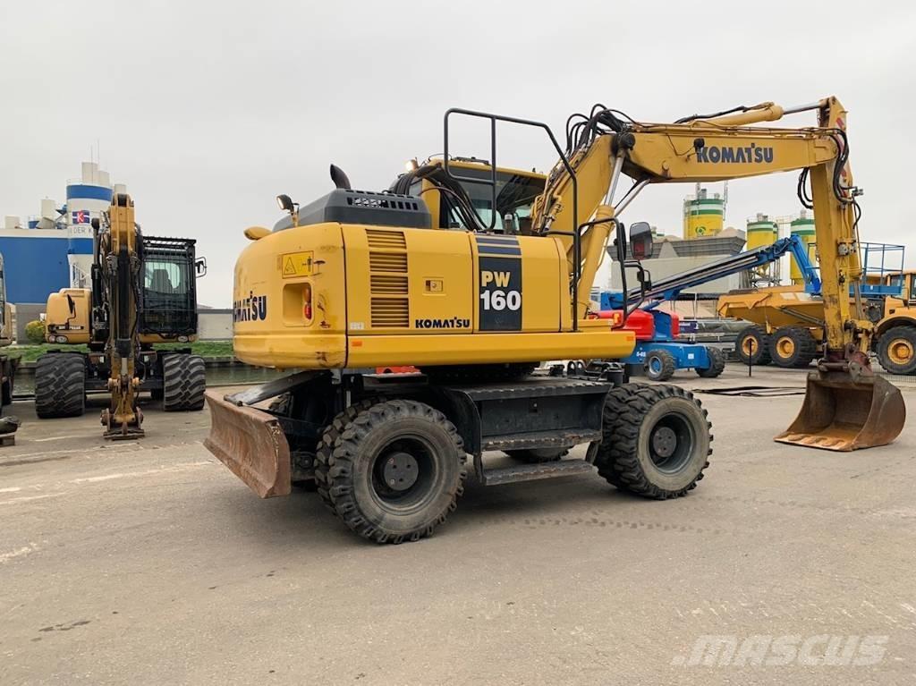 Komatsu PW160-8 Kolesové rýpadlá