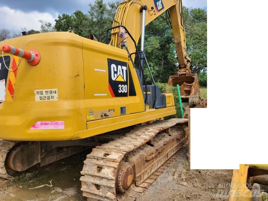 CAT 330 Pásové rýpadlá