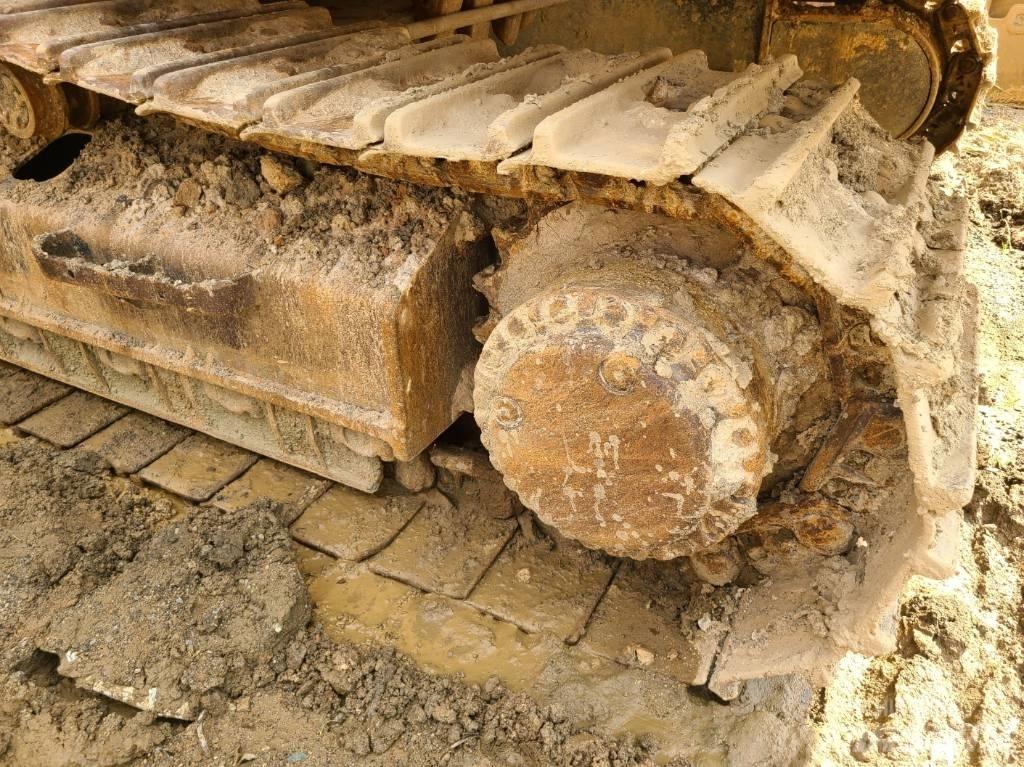 CAT 330 Pásové rýpadlá