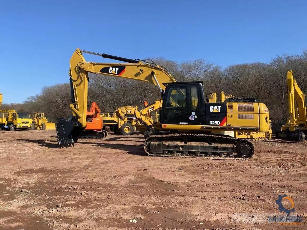 CAT 325 D Pásové rýpadlá