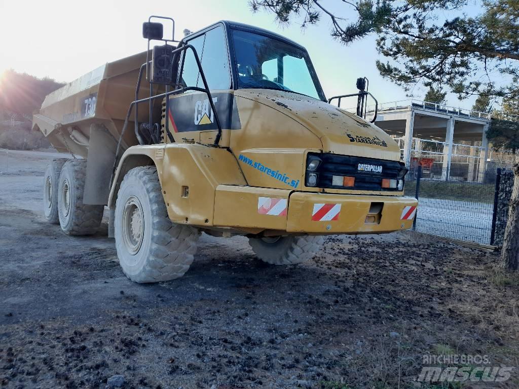 CAT 730 Kĺbové nákladné autá