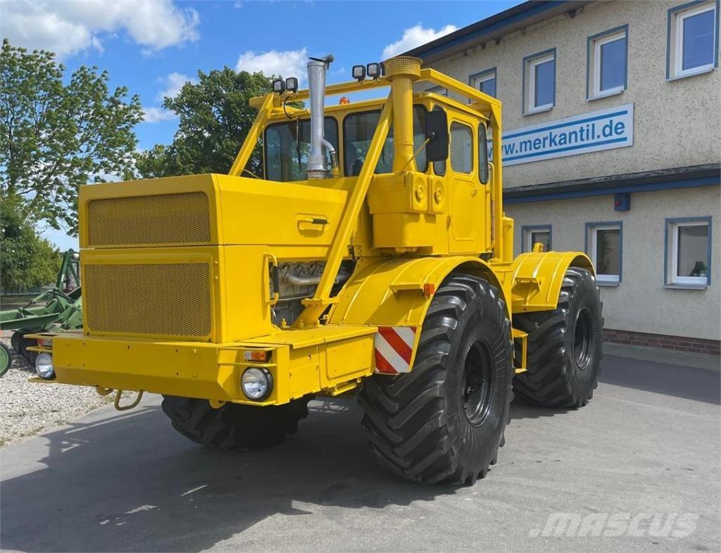 Kirovets K 701 V12 Traktory